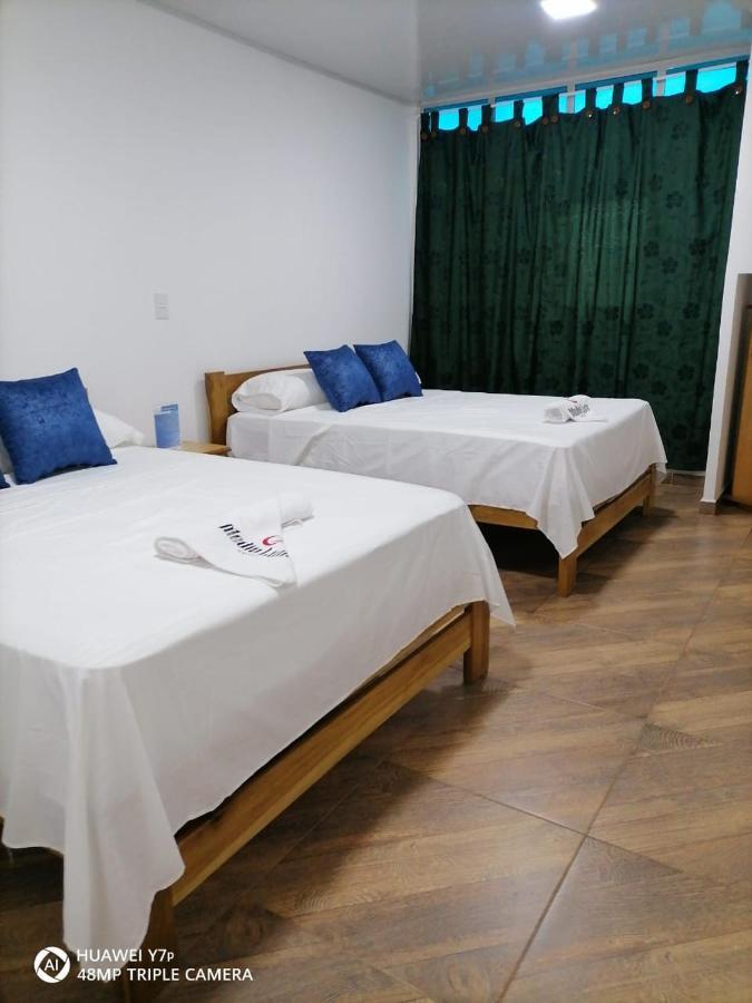 Hotel Media Luna Cucuta Bagian luar foto
