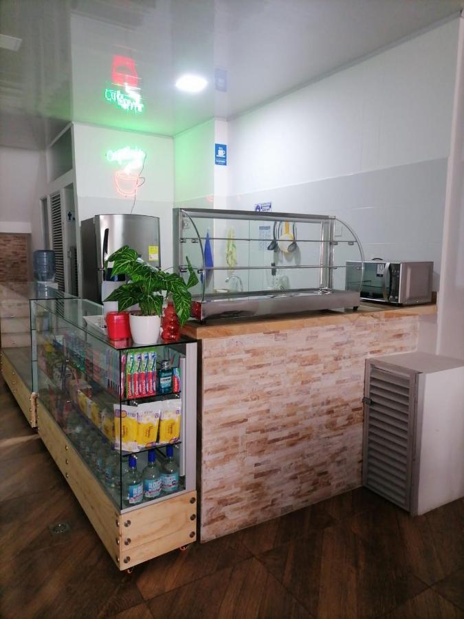Hotel Media Luna Cucuta Bagian luar foto