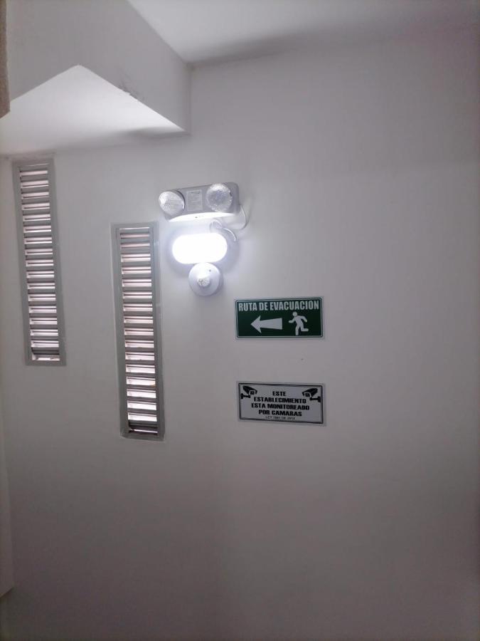 Hotel Media Luna Cucuta Bagian luar foto