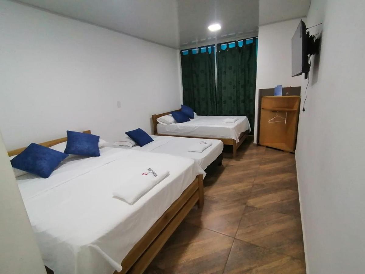 Hotel Media Luna Cucuta Bagian luar foto