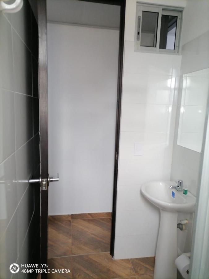 Hotel Media Luna Cucuta Bagian luar foto