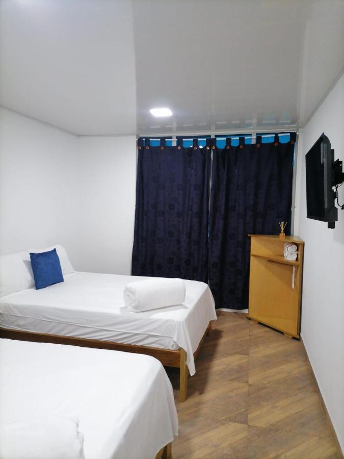 Hotel Media Luna Cucuta Bagian luar foto